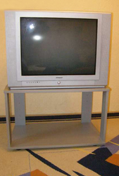 Продам телевизор Rainford TVF-7491TSC